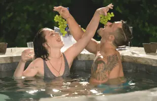 Of course hot tubs figure prominently in Bravo's revived Blind Date, premiering Monday night. (Photo: Boris Martin/Bravo)