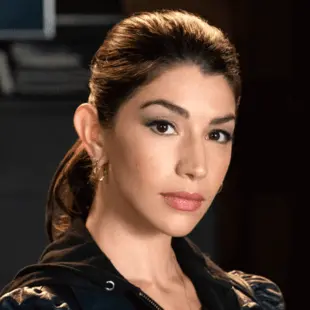 Jamie Gray Hyder: Latest News, Analysis & Opinion - PRIMETIMER