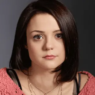 Kathryn Prescott: Latest News, Analysis & Opinion - PRIMETIMER