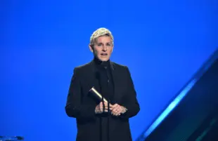 Ellen Degeneres at the 2021 People's Choice Awards (Photo: Alberto Rodriquez/E! Entertainment/NBC)