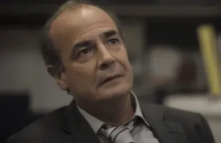 Bruce MacVittie in Killer Among Us (Photo: Vertical Entertainment/Courtesy Everett Collection)