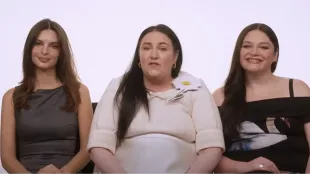 Meg Stalter, Emily Ratajkowski & Lena Dunham Break Down An Emotional Scene | Too Much | Netflix